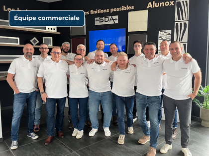 équipe commerciale showroom